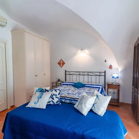 Holiday home Mare Fantasia